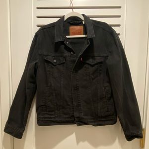 Levi’s Denim Jacket - Size M.  Cool & BadAss!